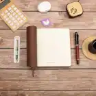 16,5x16,5 cm Krem Yumuşak Deri Kapak Noktalı Tarihsiz Dikişli Not Okul Defteri