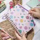 A5 Süresiz Haftalık Planlayıcı Spiralli Kuşe Kapak - Çiçek Bahçesi