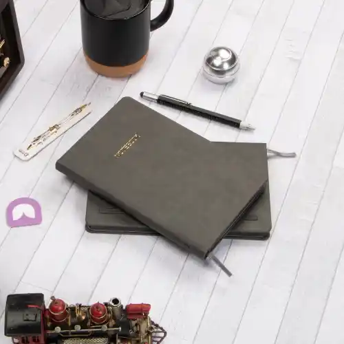 13x21 cm Deri Sert Kapak Noktalı Not Okul Defteri - Füme