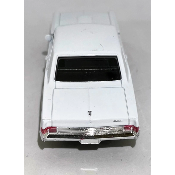 Çek Bırak Metal Spor Araba 1:32 97078