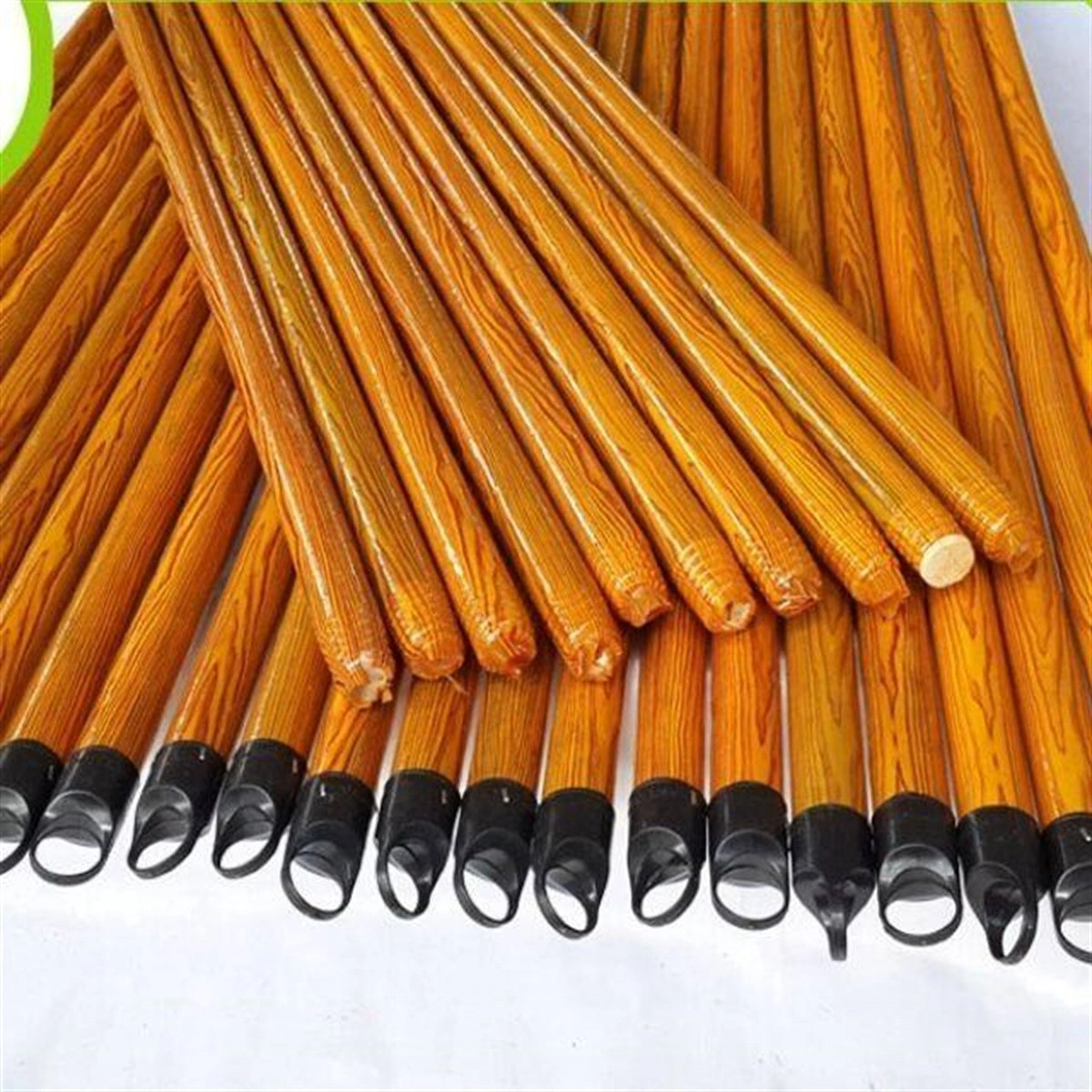 Cey Grup Vidalı İthal Ahşap Görünümlü Gürgen Sap 120 cm