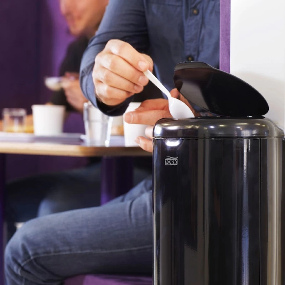 Tork Mini Çöp Kovası Siyah 5 Lt (564008)