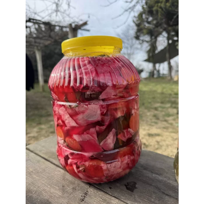 Karışık turşu kırmızı pancarlı