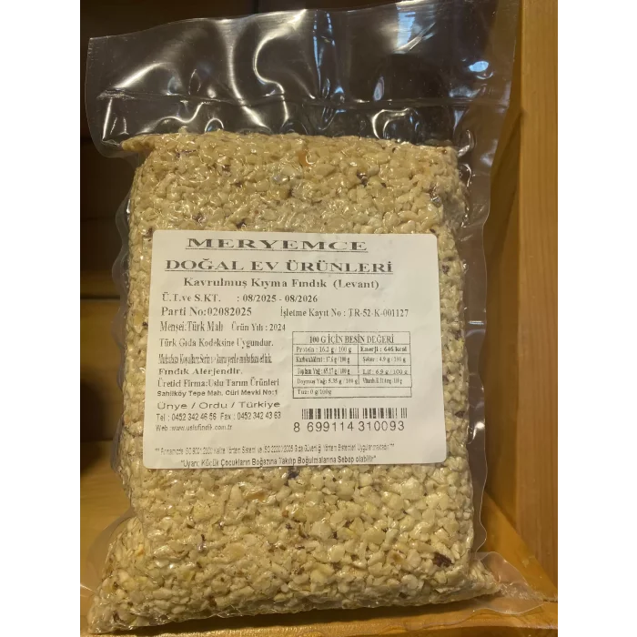 Kıyılmış İç Fındık