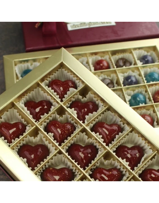 24lü Kalpli Artisan Çikolata Kutusu