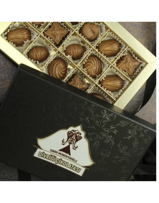 Antep Fıstığı Kremalı Dolgu Special Çikolata Kutusu