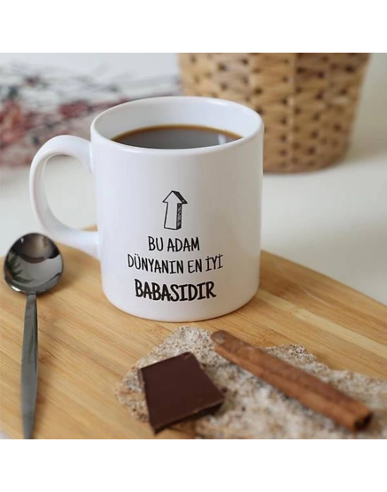 Bu Adam Dünyanın En İyi Babasıdır Baskılı Konuşan Kupa