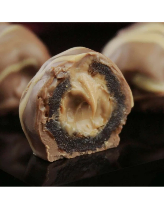 Çikolata Kaplı Karışık Dolgulu Hurma 675 gr