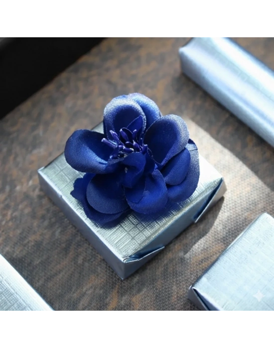 Kurdela ve Kağıt Çiçekli Sargılı Çikolata