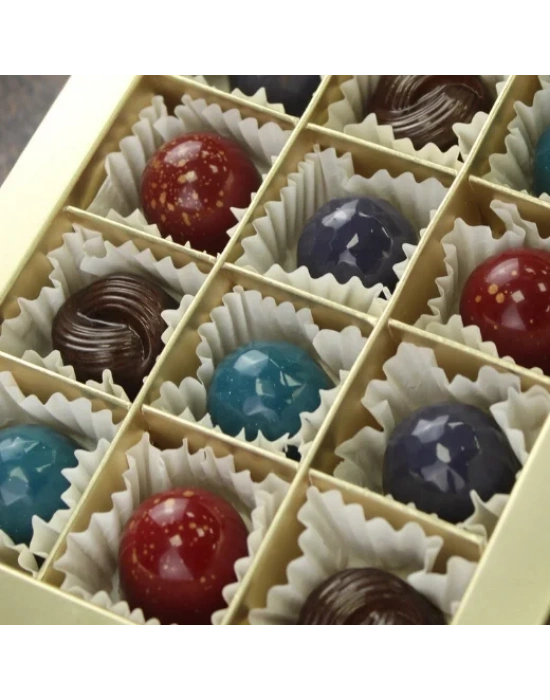 Lavin Artisan Çikolata Kutusu 15li