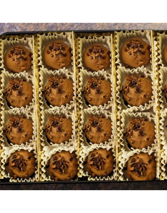 Trüf Karışık Dolgulu 20 Adet Teneke Kutu