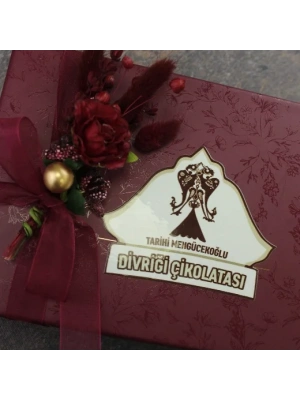 Fındık Ezmeli Dolgulu Special Çikolata Kutusu