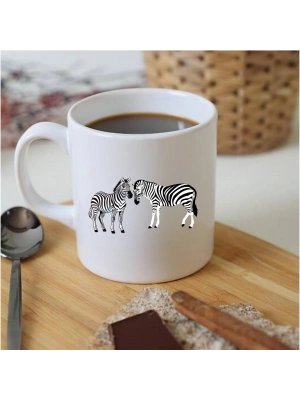 Zürafa Desenli Baskılı Nescafe Fincanı