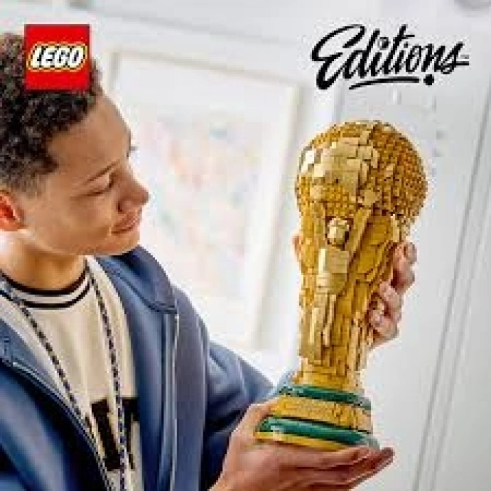 LEGO® Editions FIFA Dünya Kupası Resmi Kupa 43020