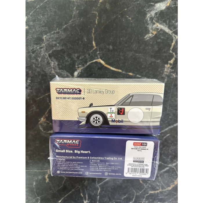 Tarmac Works 1/64 Skyline HT 2000GT-R White