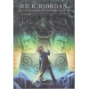 MAGNUS CHASE2 THORUN ÇEKİCİ