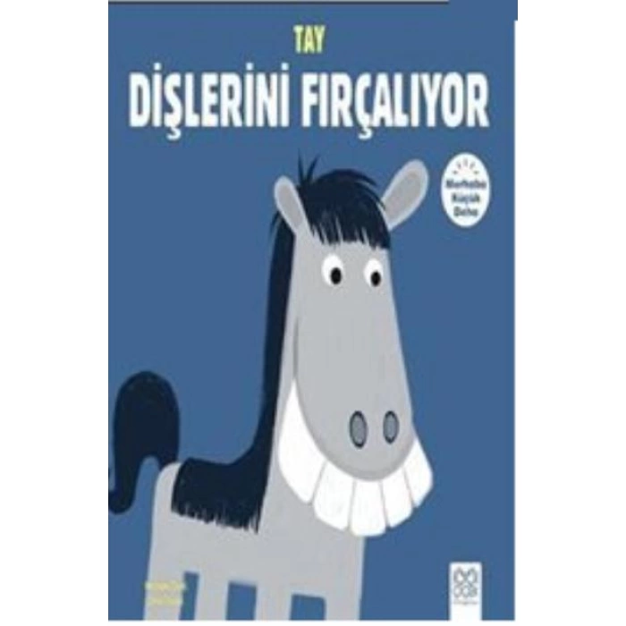 Tay Dişlerini Fırçalıyor