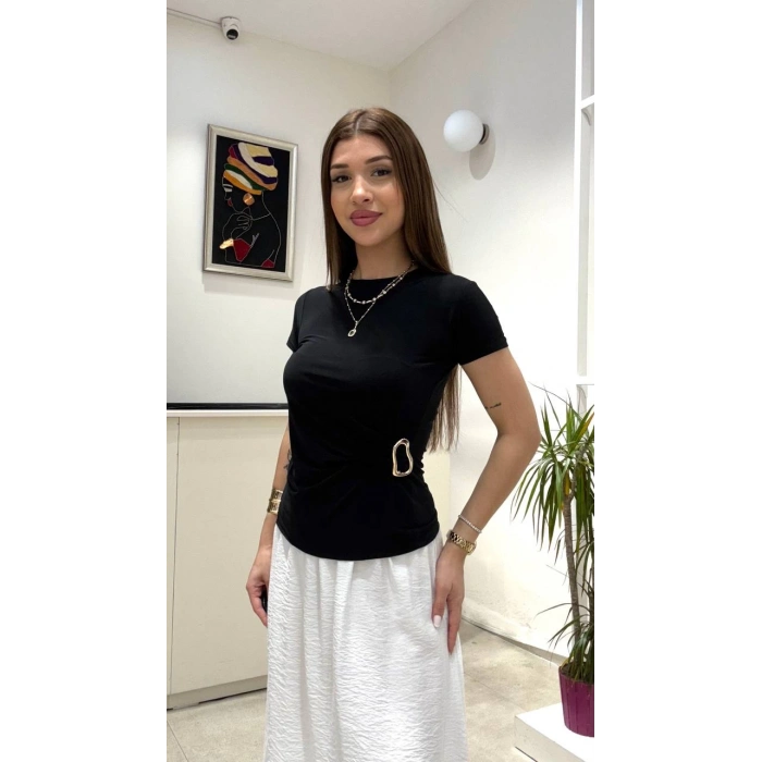 KISA KOLLU TOKA DETAYLI BLUZ