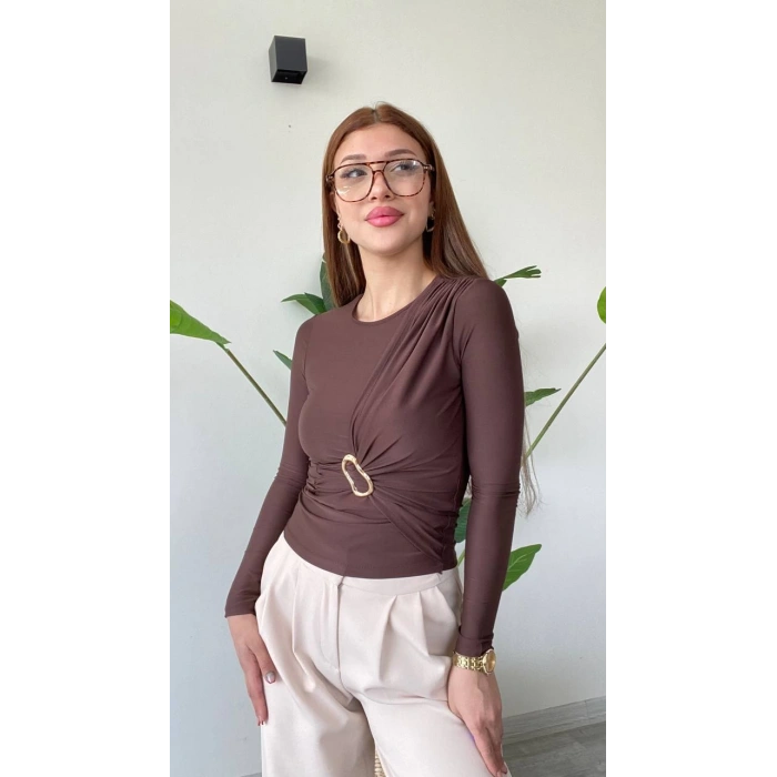 TOKA DETAYLI SANDY BLUZ