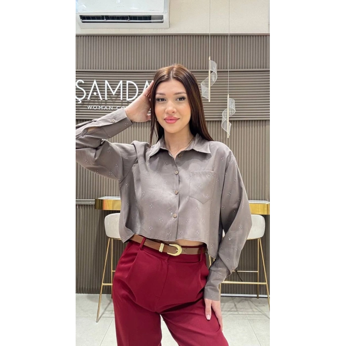 ÜSTÜ TAŞ DETAYLI KISA GÖMLEK