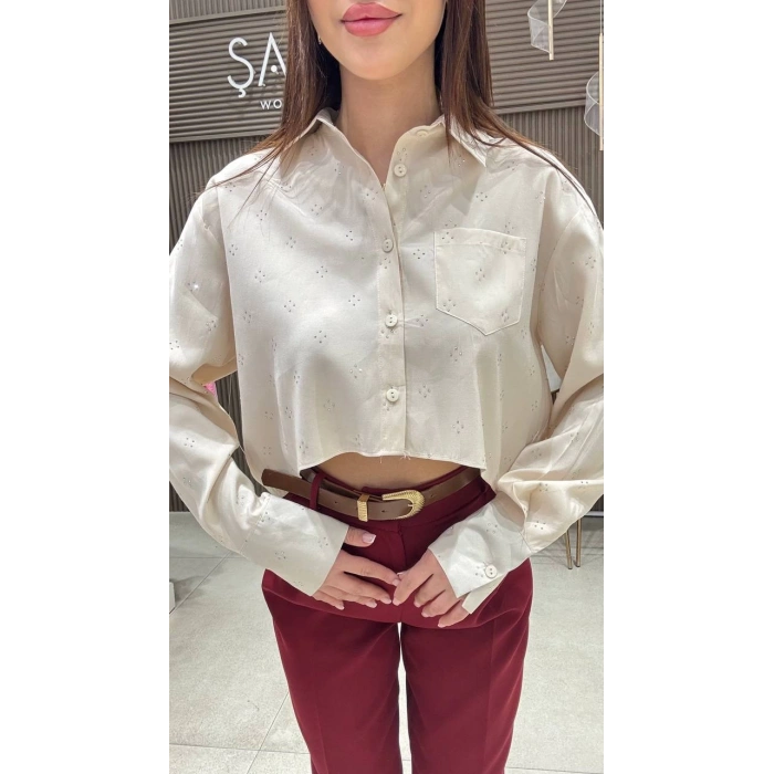 ÜSTÜ TAŞ DETAYLI KISA GÖMLEK