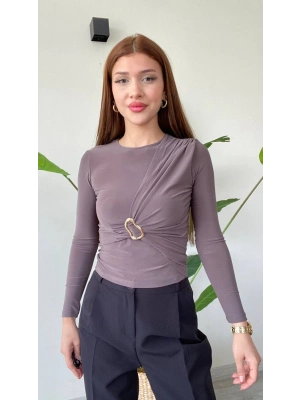 TOKA DETAYLI SANDY BLUZ