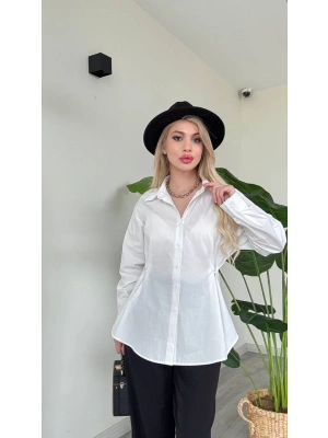 YANLARI DÜĞMELİ GÖMLEK