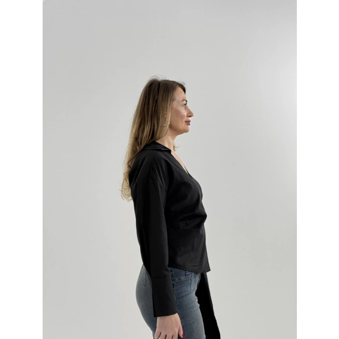 ÖNÜ BAĞLAMA DETAYLI BLUZ