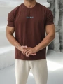 Oversize Kahverengi Cool Black Baskı Kollar Dar Kesim T-Shirt