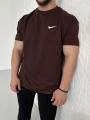 Oversize Nike Kahverengi Baskılı Kollar Dar Kesim T-Shirt