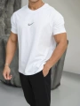 Oversize Nike Reflektör Beyaz Baskılı Kollar Dar Kesim T-Shirt