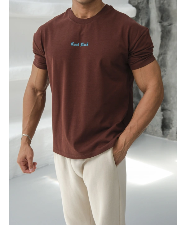 Oversize Kahverengi Cool Black Baskı Kollar Dar Kesim T-Shirt