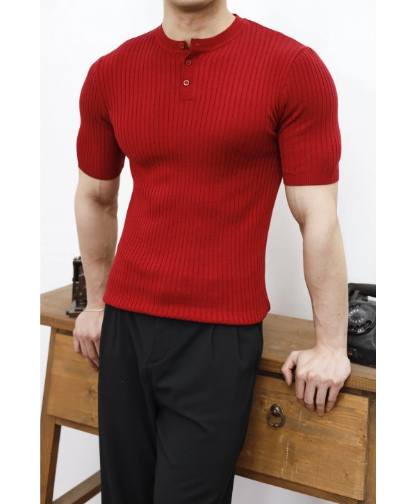 TRİKO HAKİM YAKA DÜĞMELİ KIRMIZI T-SHİRT
