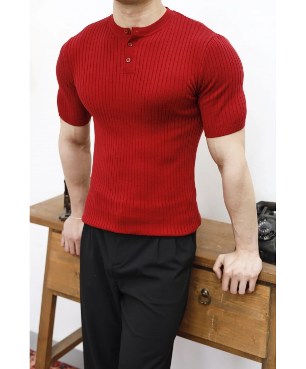 TRİKO HAKİM YAKA DÜĞMELİ KIRMIZI T-SHİRT