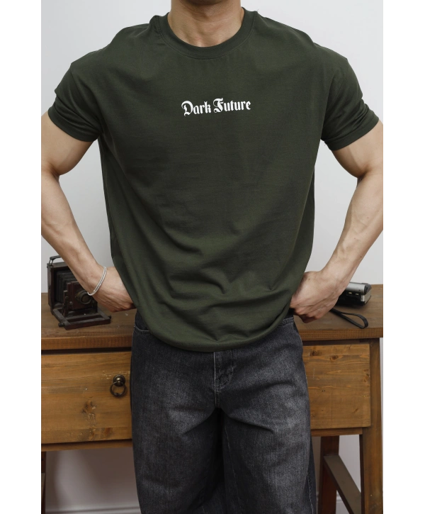 OVERSİZE DARK FUTURE BASKI HAKİ KOLLAR DAR KESİM T-SHİRT