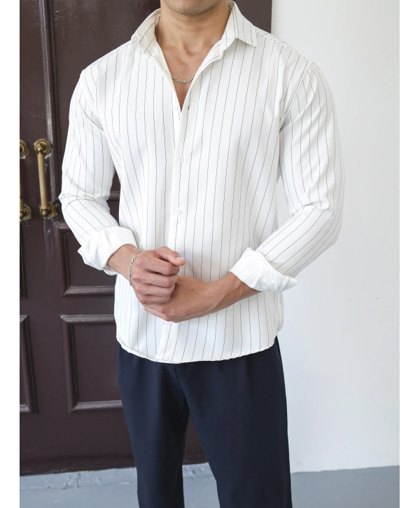 İNCE ŞERİT BEYAZ GÖMLEK