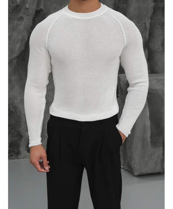 Omuz Detay Slim Fit Kazak Beyaz