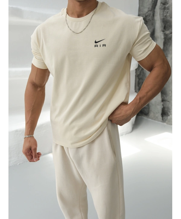 OVERSİZE BEJ AİR NİKE KOLLAR DAR KESİM T-SHİRT