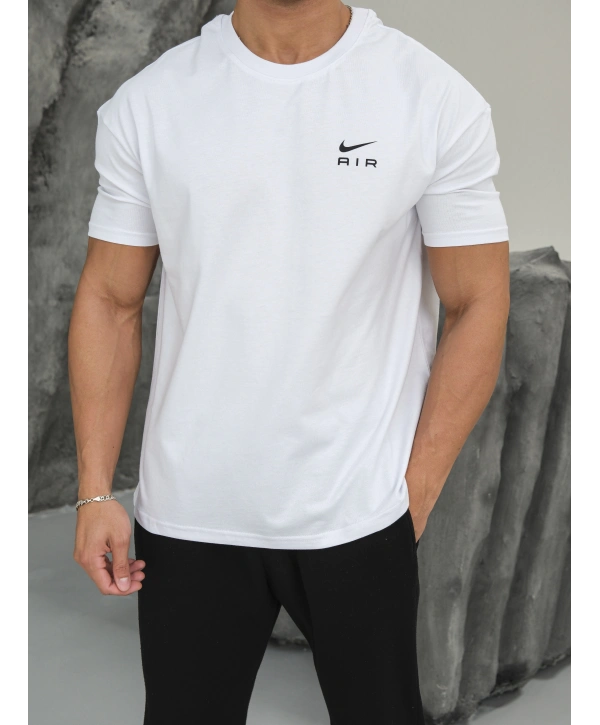 OVERSİZE BEYAZ AİR NİKE KOLLAR DAR KESİM T-SHİRT