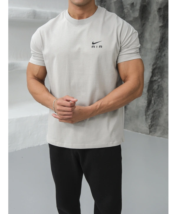 OVERSİZE GRİ AİR NİKE KOLLAR DAR KESİM T-SHİRT
