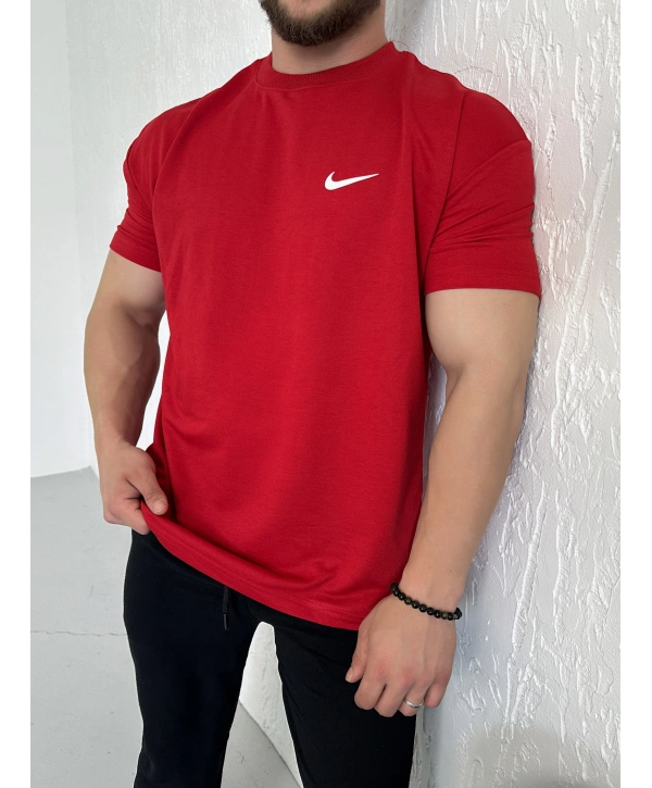 Oversize Kırmızı Nike Baskılı Kollar Dar Kesim T-Shirt
