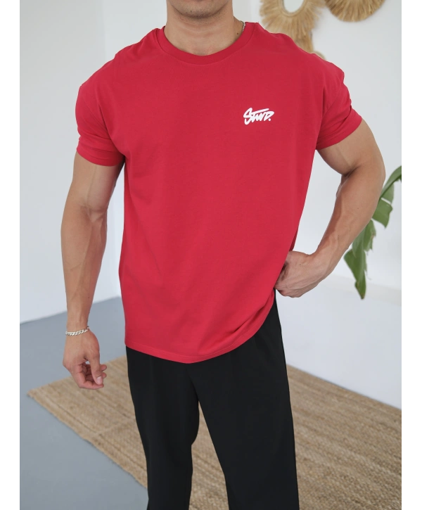 OVERSİZE KIRMIZI SWD SIRT BASKILI KOLLAR DAR KESİM T-SHİRT
