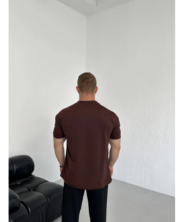 Oversize Nike Kahverengi Baskılı Kollar Dar Kesim T-Shirt