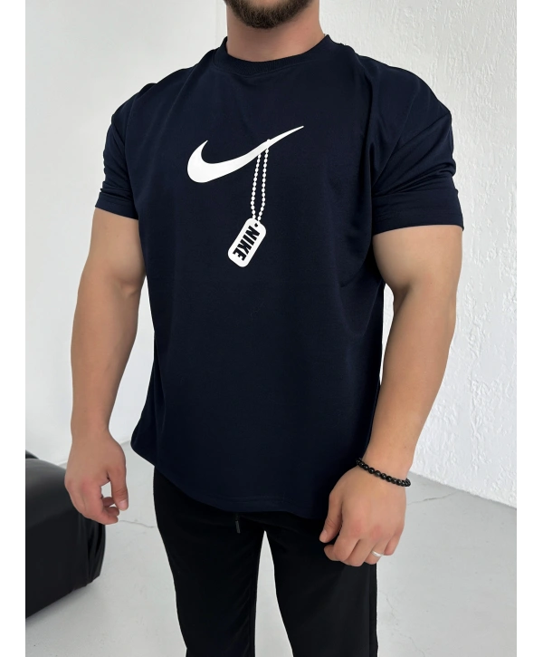 Oversize Nike Lacivert Zincir Baskı Kollar Dar Kesim Tshirt