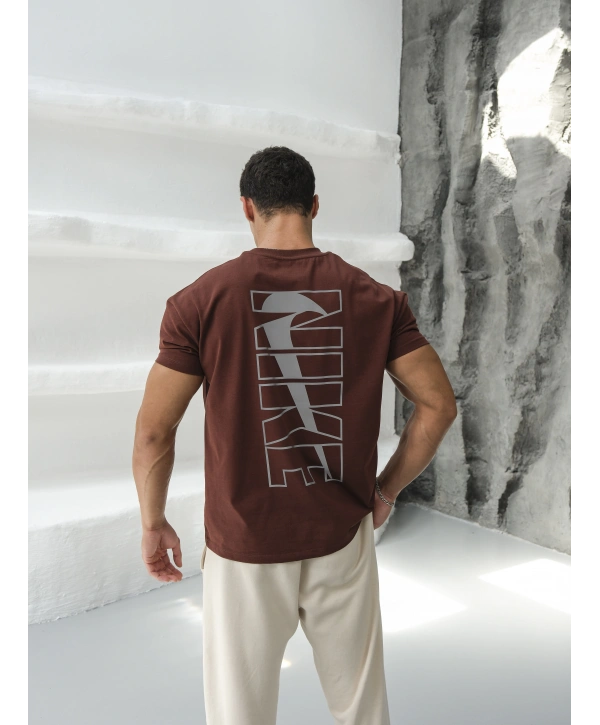 Oversize Nike Reflektör Kahve Baskılı Kollar Dar Kesim T-Shirt