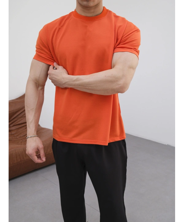 OVERSİZE ORANGE RENK KOLLAR DAR KESİM T-SHİRT