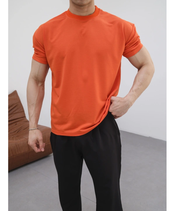OVERSİZE ORANGE RENK KOLLAR DAR KESİM T-SHİRT
