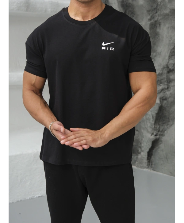 OVERSİZE SİYAH AİR NİKE KOLLAR DAR KESİM T-SHİRT