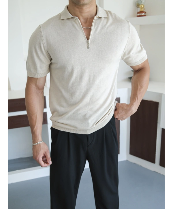 TRİKO BEJ FERMUAR YAKA T-SHİRT