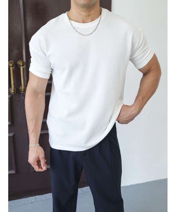WAFFLE KUMAŞ BEYAZ KOLLAR DAR KESİM T-SHİRT